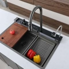 Teknolojik Tuşlu Şelale Eviye Seti