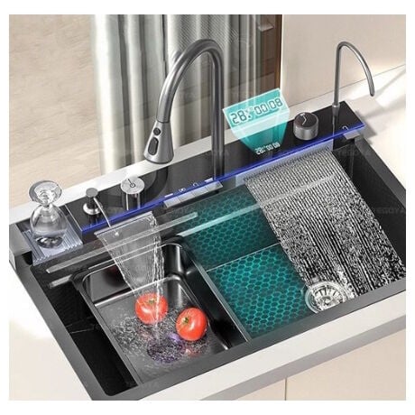 Teknolojik Tuşlu Şelale Eviye Seti