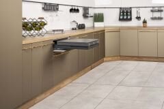 Ayaklı Katlanır Açılır Masa Donanımı